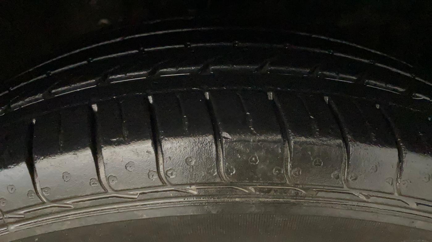 2020 Honda WR-V 1.2L I-VTEC SV MT, Petrol, Manual, 18,541 km, Right Front Tyre Tread