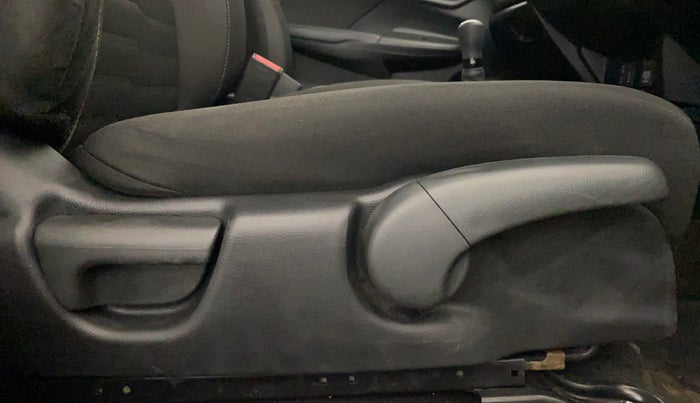 2020 Honda WR-V 1.2L I-VTEC SV MT, Petrol, Manual, 18,541 km, Driver Side Adjustment Panel