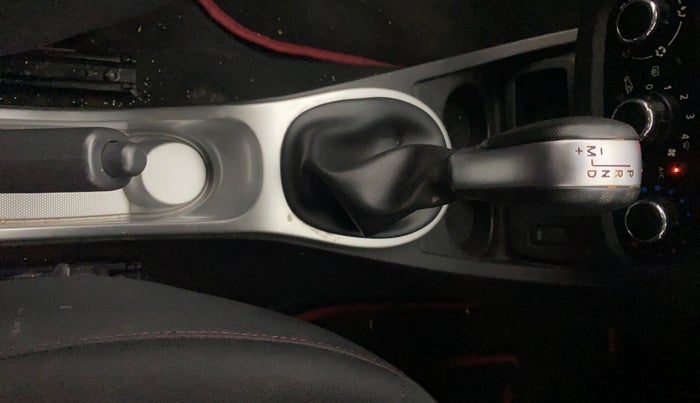 2017 Renault Duster RXS CVT, Petrol, Automatic, 61,503 km, Gear Lever