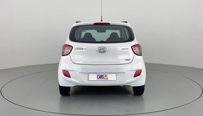 2016 Hyundai Grand i10 SPORTZ 1.2 KAPPA VTVT, Petrol, Manual, 59,566 km, Back/Rear