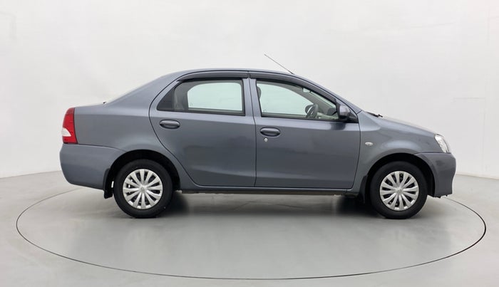2016 Toyota Etios G, Petrol, Manual, 31,073 km, Right Side View