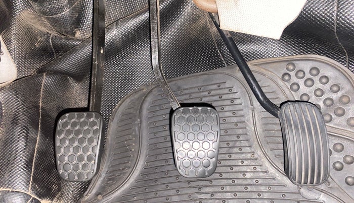 2019 Tata Tiago XZ PLUS PETROL, Petrol, Manual, 27,915 km, Pedals