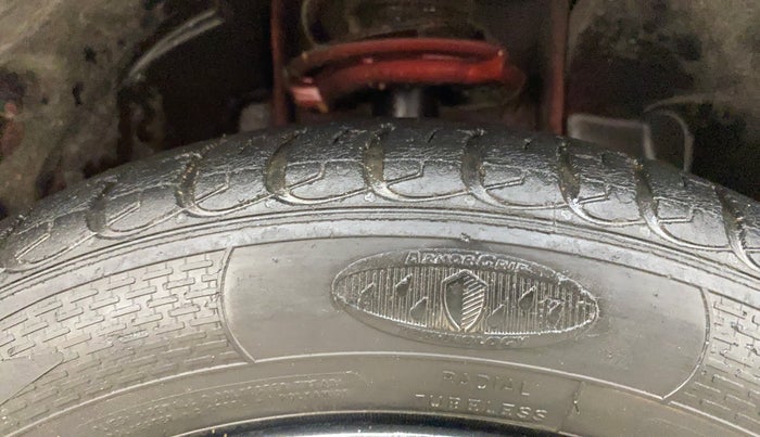 2019 Tata Tiago XZ PLUS PETROL, Petrol, Manual, 27,915 km, Right Front Tyre Tread