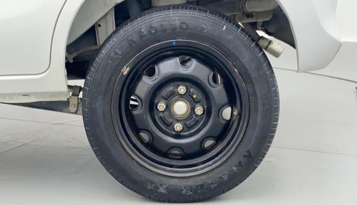 2016 Maruti Alto 800 LXI, Petrol, Manual, 27,335 km, Left Rear Wheel