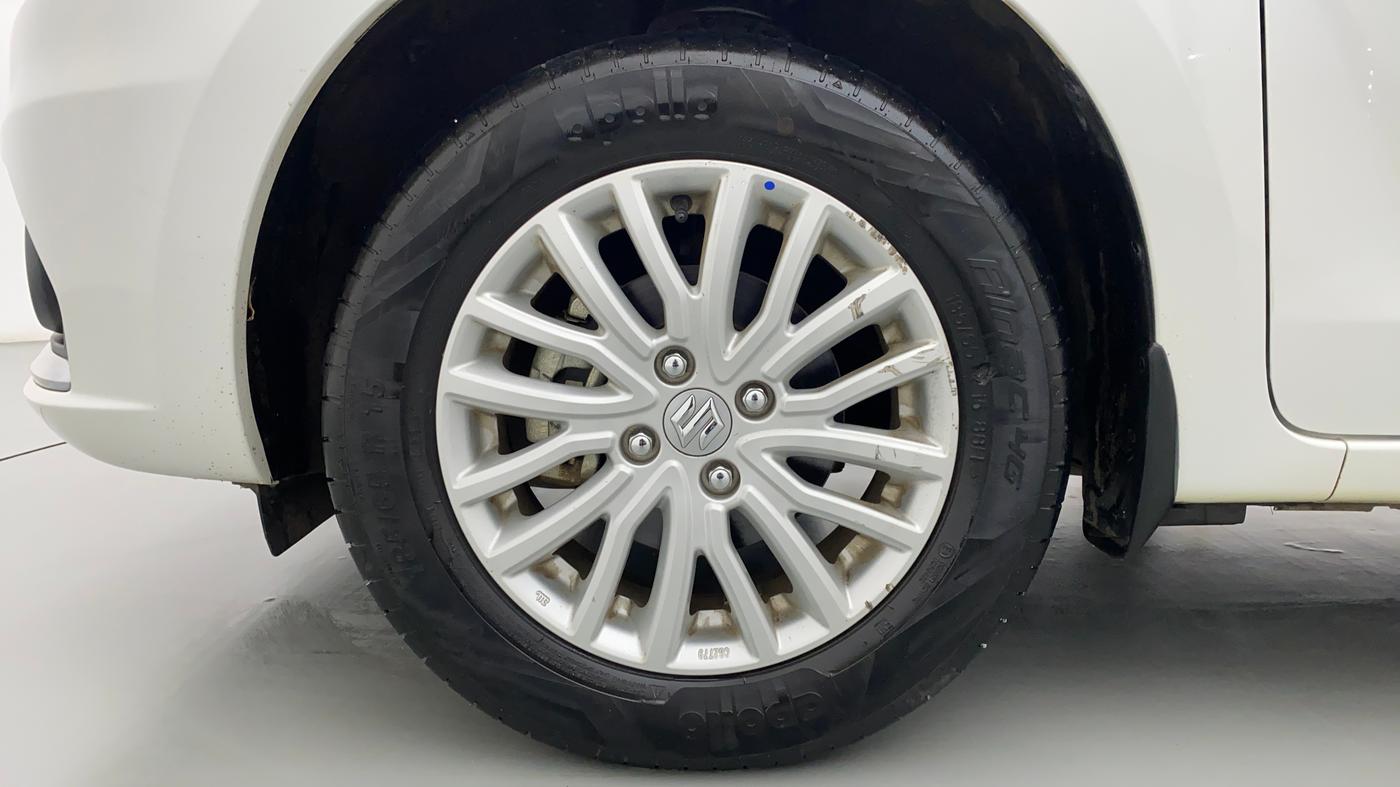 2022 Maruti Dzire ZXI CNG, CNG, Manual, 4,068 km, Left Front Wheel
