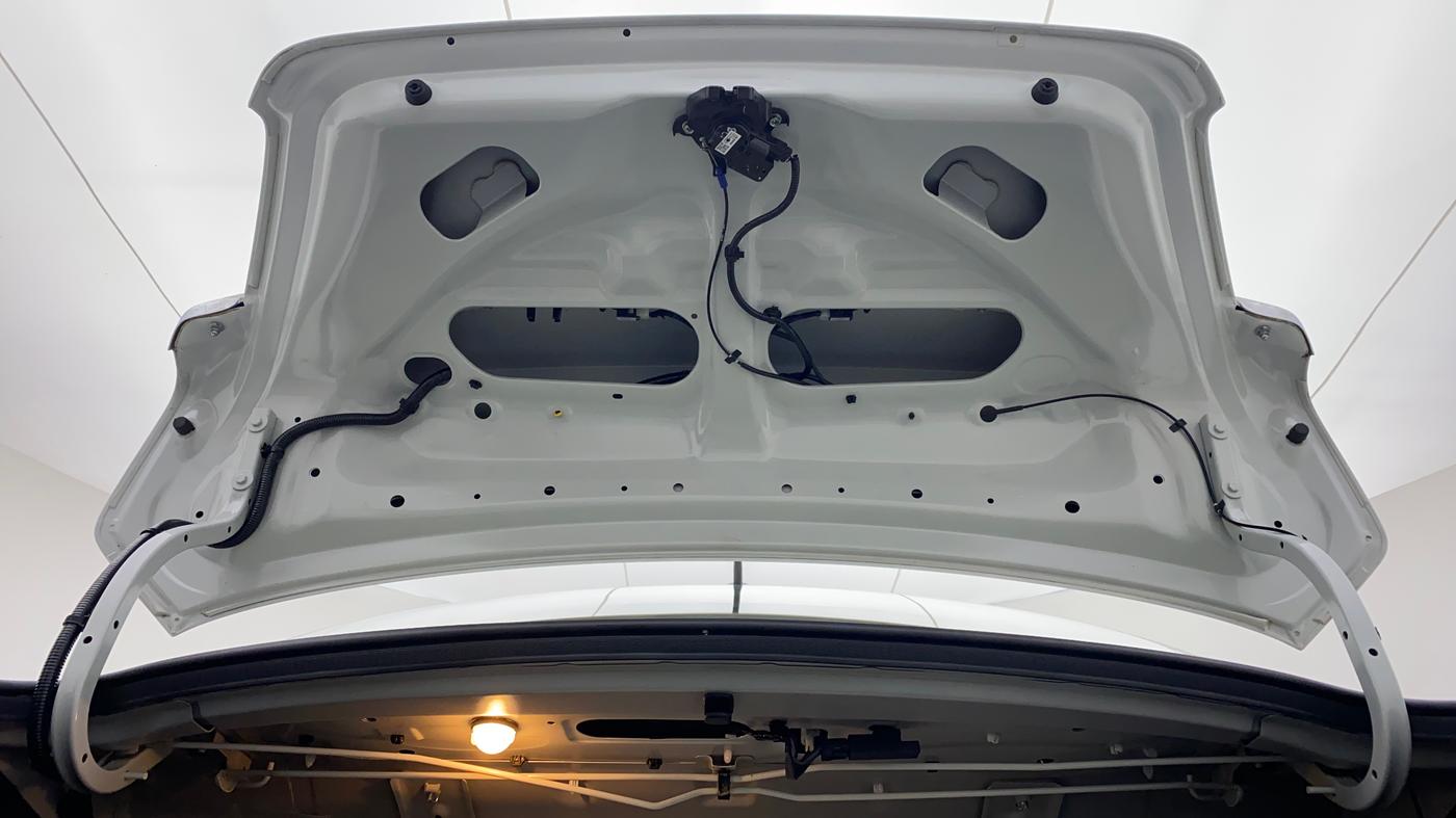 2022 Maruti Dzire ZXI CNG, CNG, Manual, 4,068 km, Boot Door Open