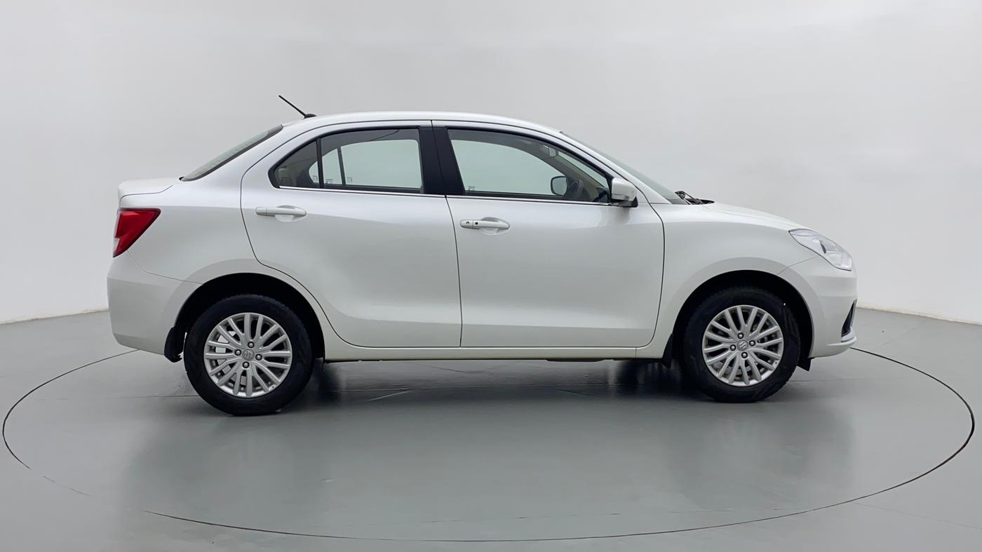 2022 Maruti Dzire ZXI CNG, CNG, Manual, 4,068 km, Right Side