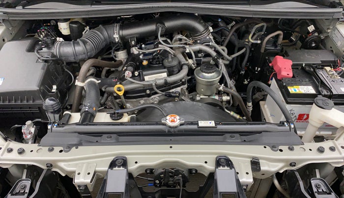 2022 Toyota Innova Crysta 2.7 GX 7 STR MT, Petrol, Manual, 4,310 km, Open Bonet