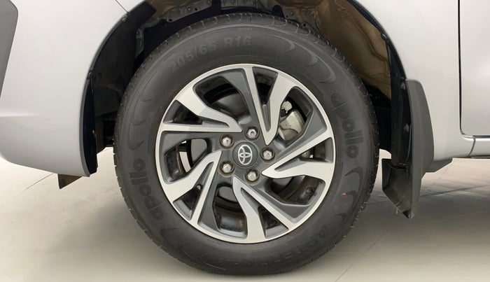 2022 Toyota Innova Crysta 2.7 GX 7 STR MT, Petrol, Manual, 4,310 km, Left Front Wheel