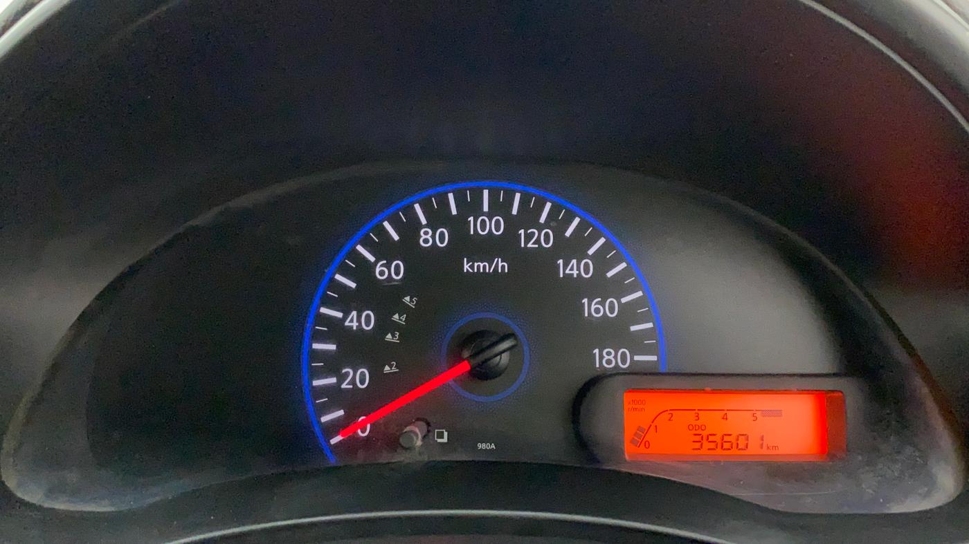 2018 Datsun Go A EPS, Petrol, Manual, 35,700 km, Odometer Image