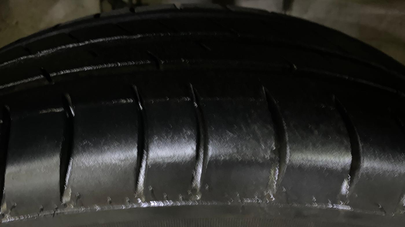 2018 Maruti Wagon R 1.0 VXI OPT, Petrol, Manual, 49,238 km, Right Front Tyre Tread