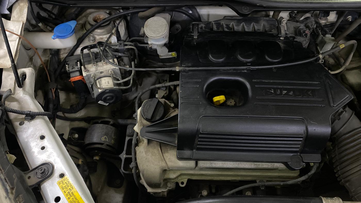 2018 Maruti Wagon R 1.0 VXI OPT, Petrol, Manual, 49,238 km, Engine View - Right