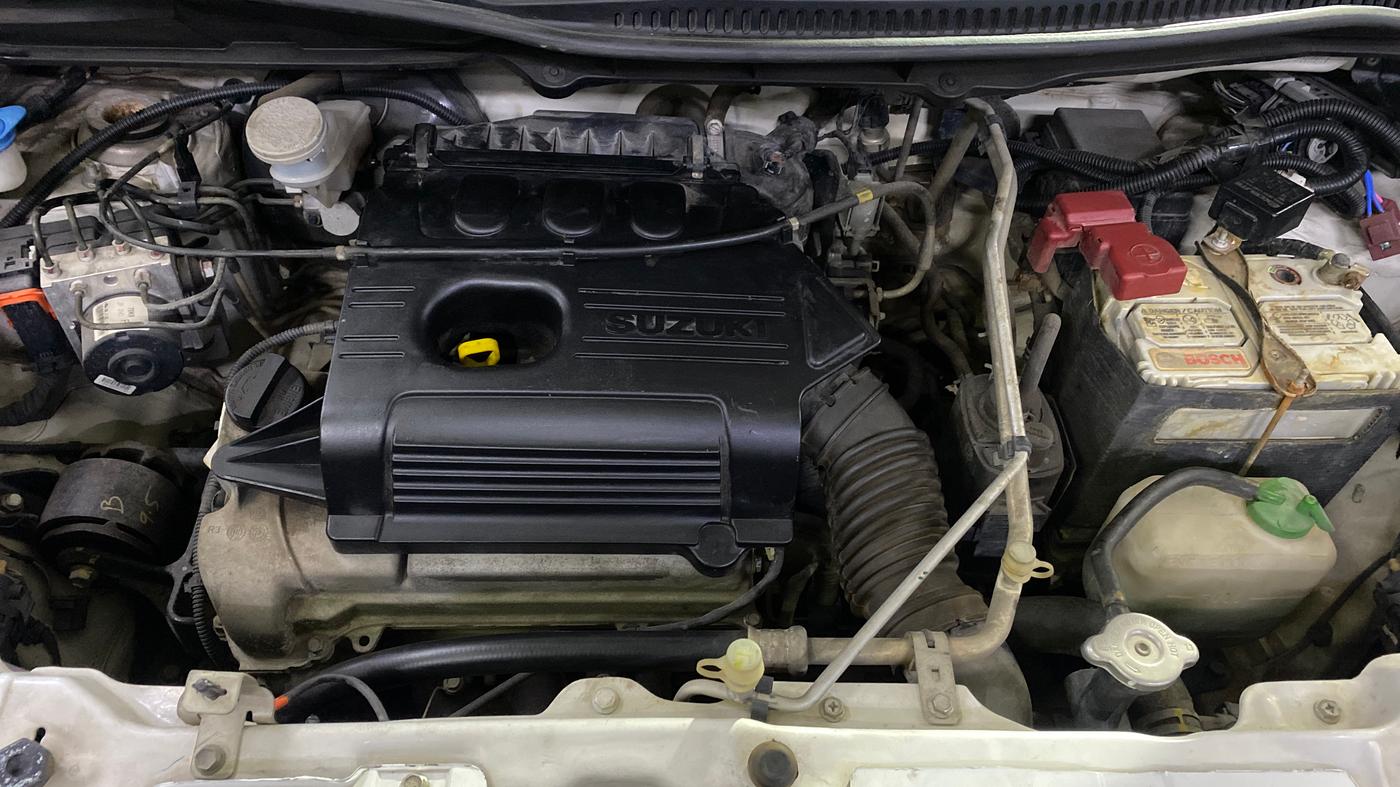 2018 Maruti Wagon R 1.0 VXI OPT, Petrol, Manual, 49,238 km, Engine View