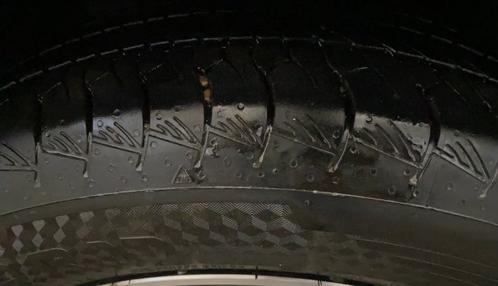 2018 Hyundai Creta SX (O) 1.6 PETROL, Petrol, Manual, 83,655 km, Left Front Tyre Tread