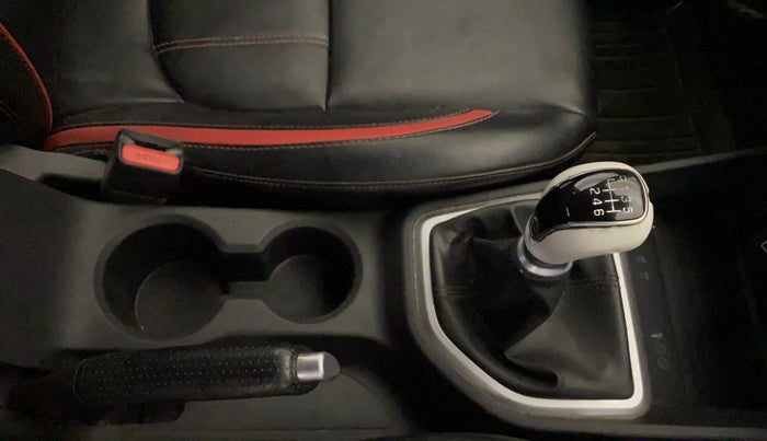 2018 Hyundai Creta SX (O) 1.6 PETROL, Petrol, Manual, 83,655 km, Gear Lever