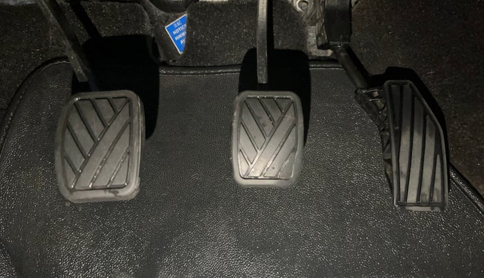 2018 Maruti Baleno DELTA PETROL 1.2, Petrol, Manual, 70,303 km, Pedals