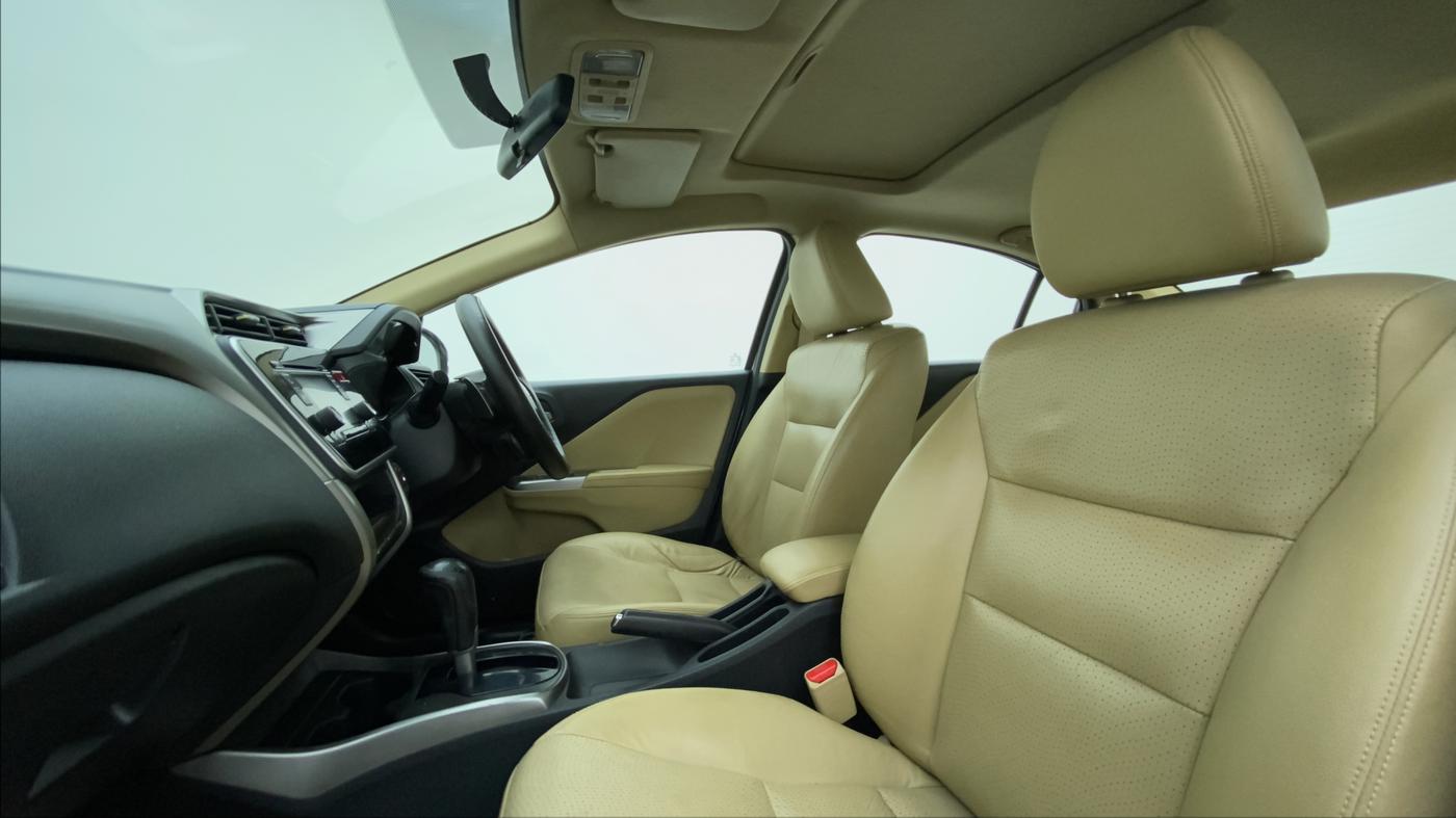 2015 Honda City VX CVT PETROL, Petrol, Automatic, 61,624 km, Right Side Front Door Cabin