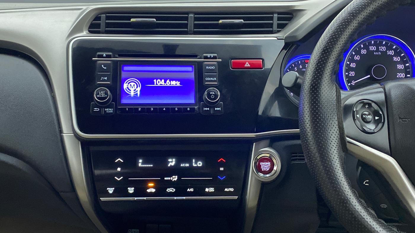2015 Honda City VX CVT PETROL, Petrol, Automatic, 61,624 km, Air Conditioner