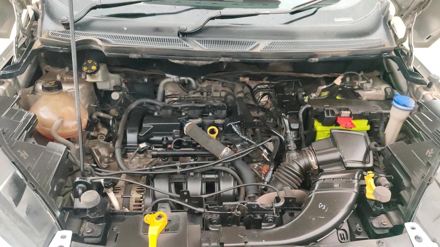 2019 Ford Ecosport TITANIUM 1.5L SIGNATURE EDITION (SUNROOF) PETROL, Petrol, Manual, 1,07,349 km, Engine View