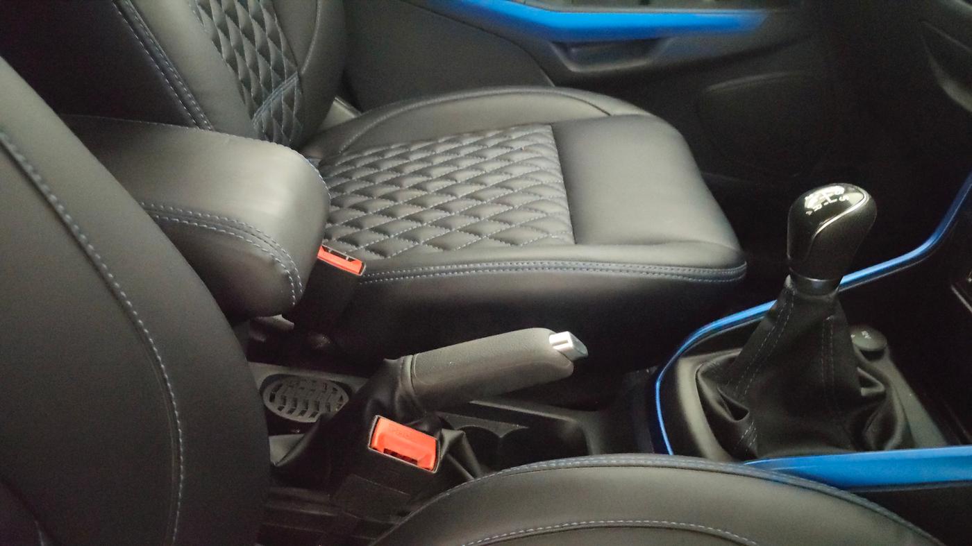 2019 Ford Ecosport TITANIUM 1.5L SIGNATURE EDITION (SUNROOF) PETROL, Petrol, Manual, 1,07,349 km, Gear Lever