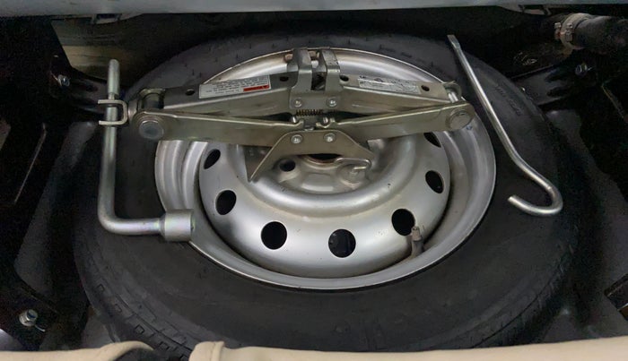 2018 Maruti Wagon R 1.0 LXI CNG, CNG, Manual, 27,860 km, Spare Tyre