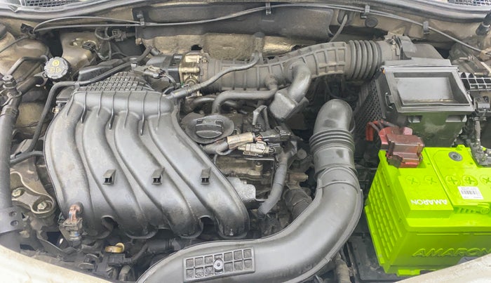 2019 Renault Duster RXS OPT CVT, Petrol, Automatic, 68,114 km, Engine View