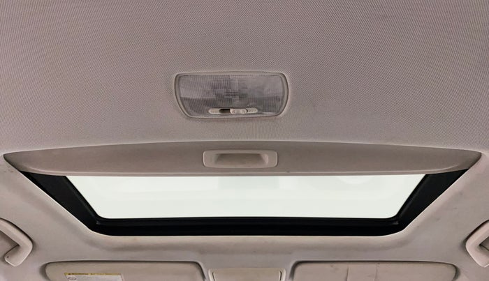 2013 Honda CRV 2.4L 4WD AVN AT, Petrol, Automatic, 1,13,035 km, Moonroof/ Sunroof