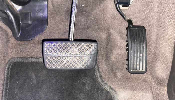 2013 Honda CRV 2.4L 4WD AVN AT, Petrol, Automatic, 1,13,035 km, Pedals