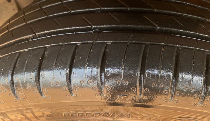2024 Tata Curvv Accomplished S 1.2 Petrol 6MT, Petrol, Manual, 2,402 km, Left Front Tyre Tread