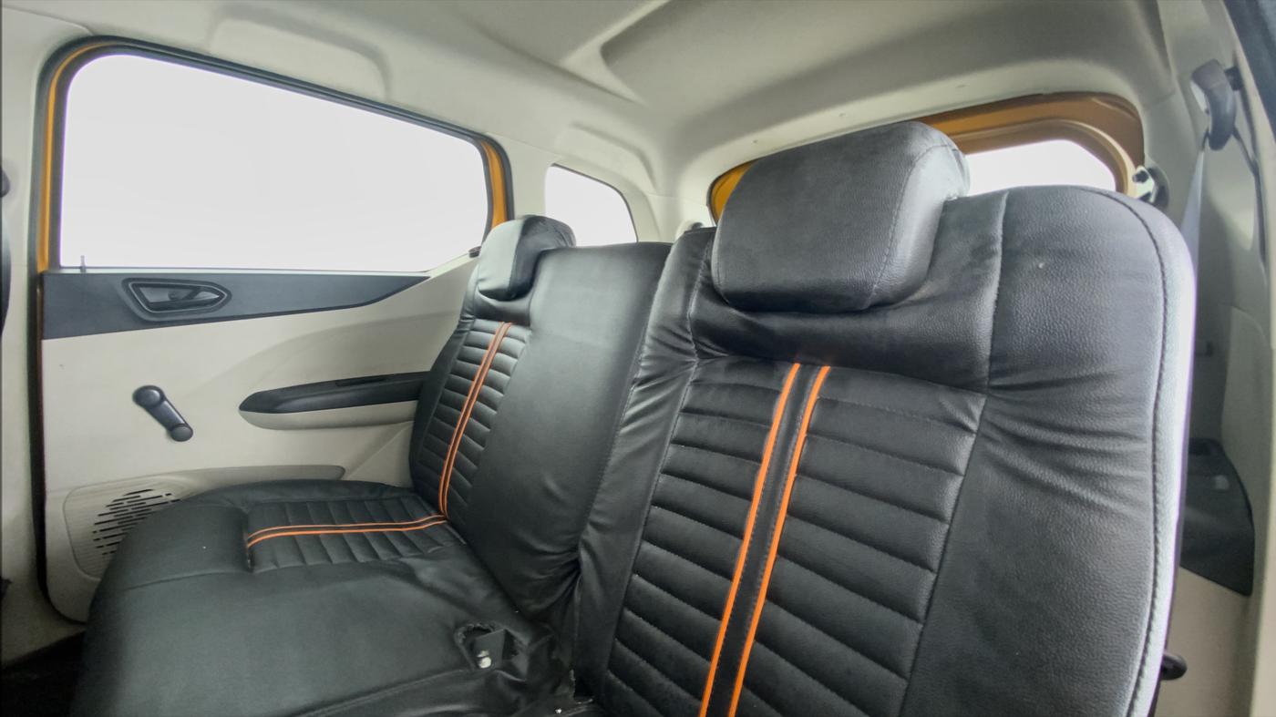 2019 Renault TRIBER RXE MT PETROL, Petrol, Manual, 12,758 km, Right Side Rear Door Cabin