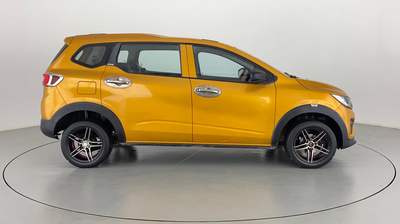 2019 Renault TRIBER RXE MT PETROL, Petrol, Manual, 12,758 km, Right Side View