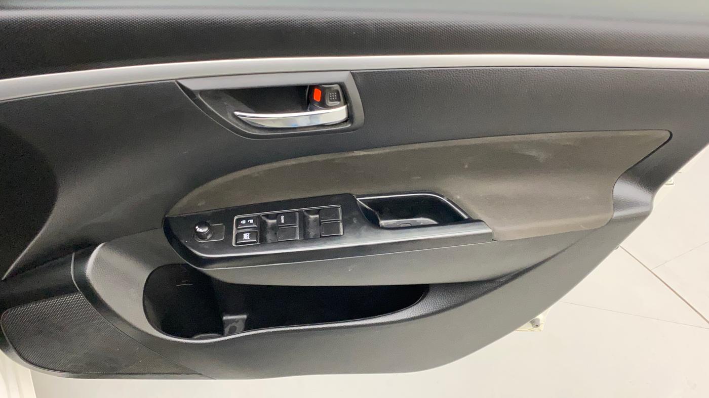 2013 Maruti Swift ZXI, Petrol, Manual, 39,406 km, Driver Side Door Panels Control