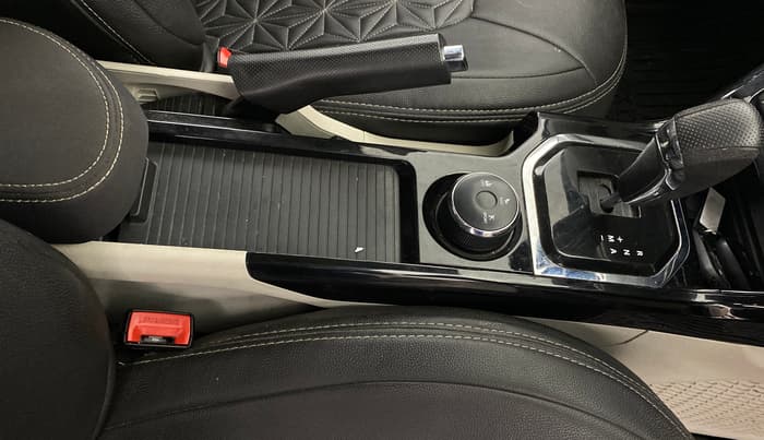 2022 Tata NEXON XZA PLUS (HS) PETROL, Petrol, Automatic, 52,685 km, Gear Lever