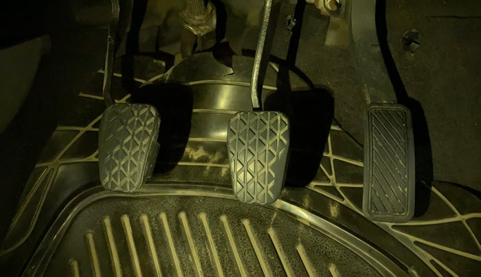 2014 Ford Ecosport TREND 1.5L PETROL, Petrol, Manual, 1,16,371 km, Pedals