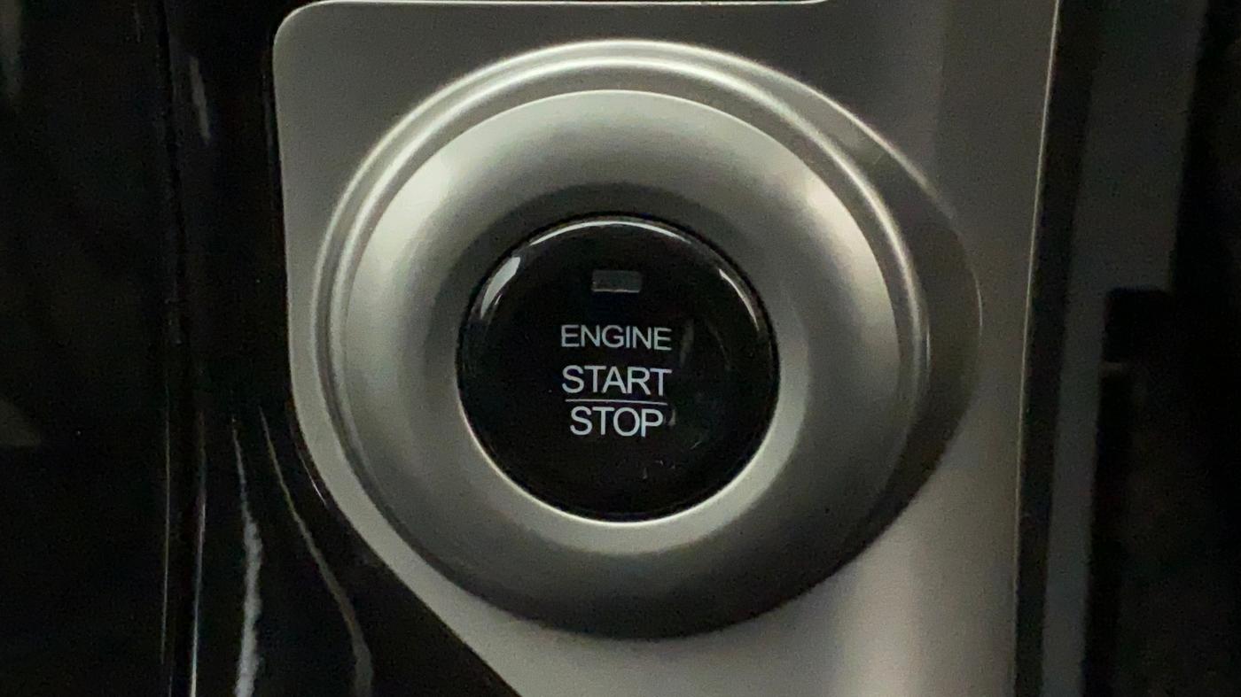 2018 Mahindra XUV500 W9 AT, Diesel, Automatic, 56,379 km, Keyless Start/ Stop Button