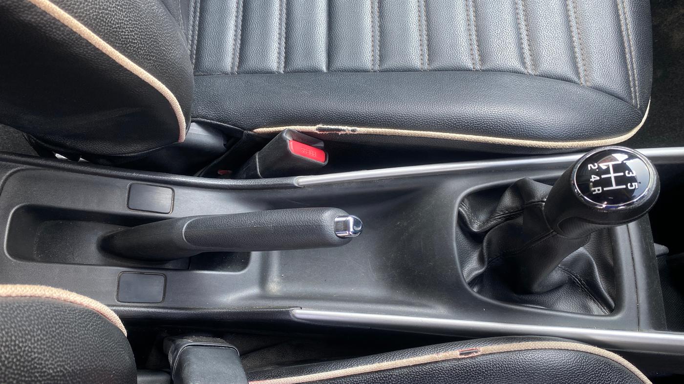 2018 Maruti Baleno DELTA PETROL 1.2, Petrol, Manual, 57,003 km, Gear Lever