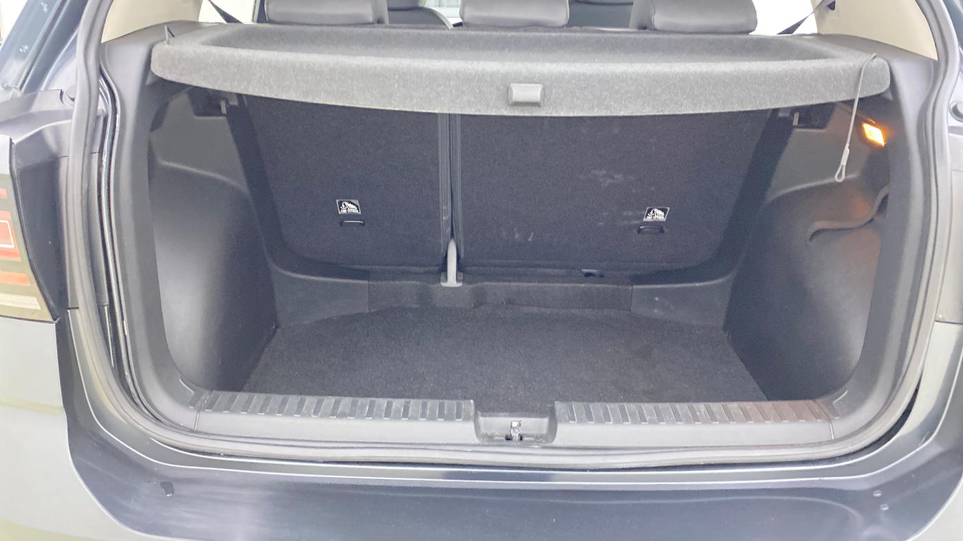 2023 Volkswagen TAIGUN GT PLUS 1.5 TSI DSG, Petrol, Automatic, 26,382 km, Boot Inside