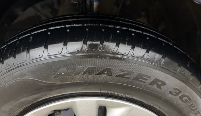 2023 Maruti Swift VXI, Petrol, Manual, 29,349 km, Left Front Tyre Tread