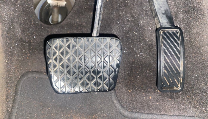 2014 Ford Ecosport TITANIUM 1.5L PETROL AT, Petrol, Automatic, 1,00,253 km, Pedals