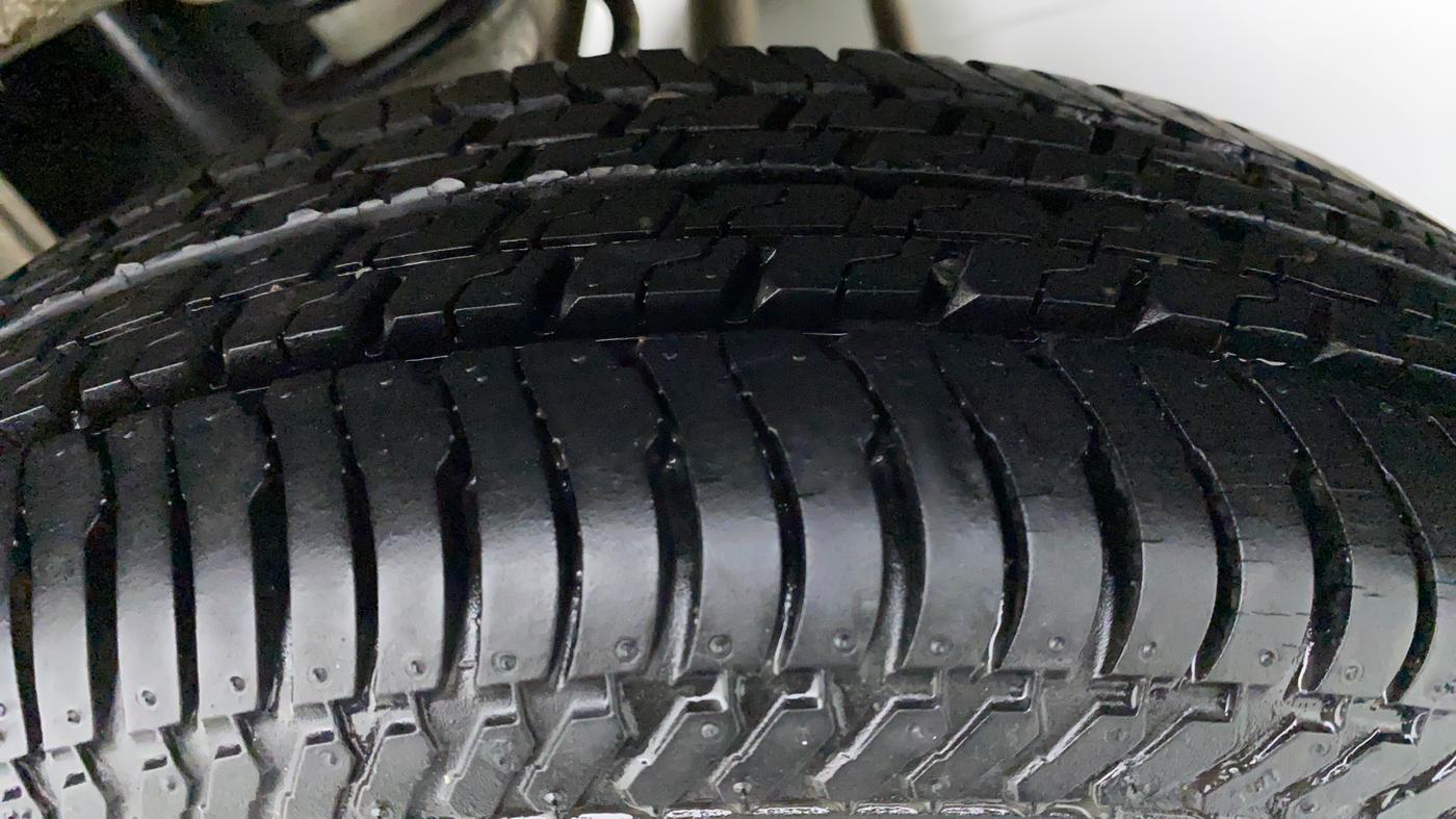 2019 Maruti Alto K10 VXI AMT P, Petrol, Automatic, 576 km, Left Rear Tyre Tread