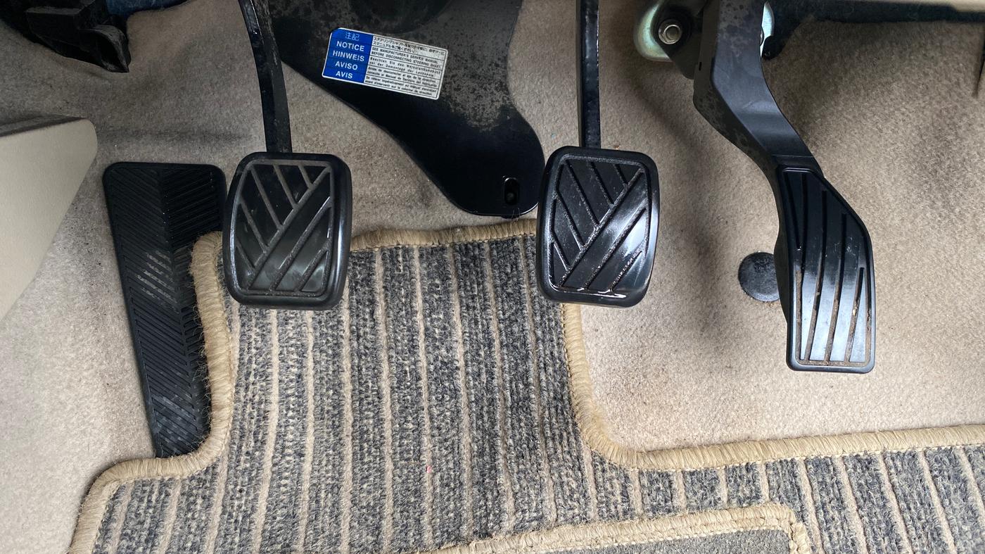 2020 Maruti Ciaz ALPHA 1.5 SHVS PETROL, Petrol, Manual, 79,322 km, Pedals