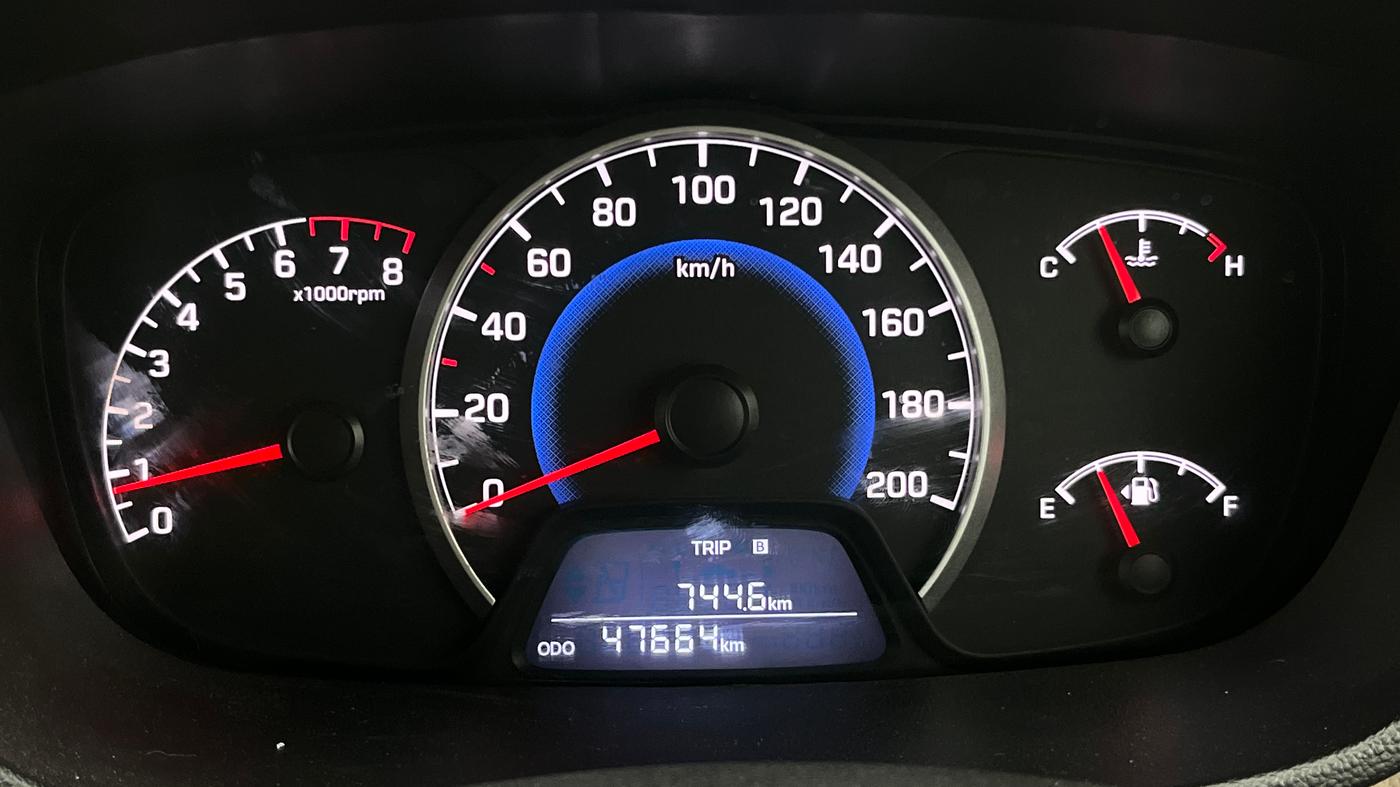 2017 Hyundai Grand i10 SPORTZ (O) 1.2 KAPPA VTVT, Petrol, Manual, 47,661 km, Odometer Image