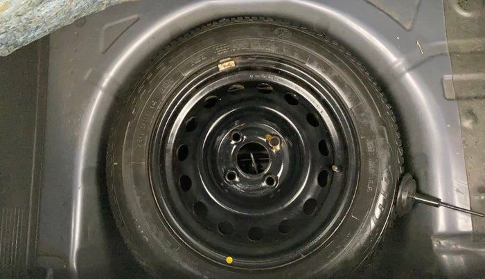 2017 Ford New Figo TREND 1.2 PETROL, Petrol, Manual, 31,904 km, Spare Tyre