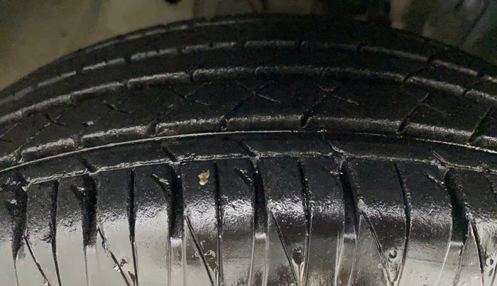 2015 Honda Jazz 1.2L I-VTEC V, Petrol, Manual, 36,241 km, Right Front Tyre Tread