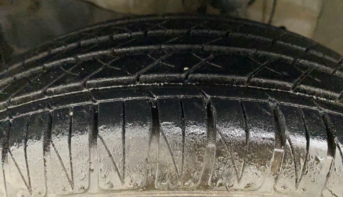 2015 Honda Jazz 1.2L I-VTEC V, Petrol, Manual, 36,241 km, Left Front Tyre Tread