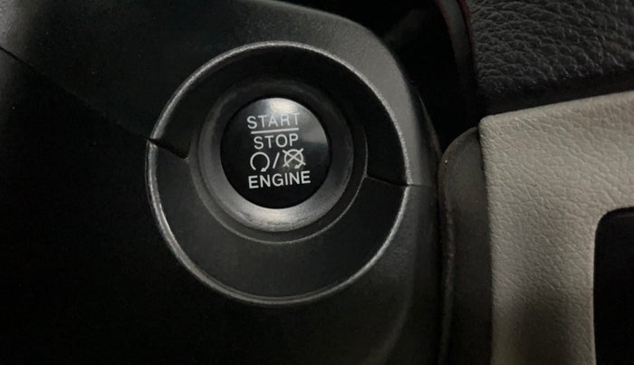 2017 Jeep Compass LIMITED 1.4 PETROL AT, Petrol, Automatic, 57,044 km, Keyless Start/ Stop Button
