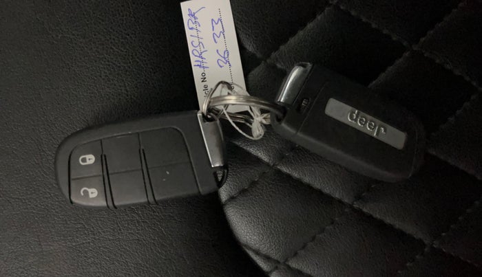 2017 Jeep Compass LIMITED 1.4 PETROL AT, Petrol, Automatic, 57,044 km, Key Close Up