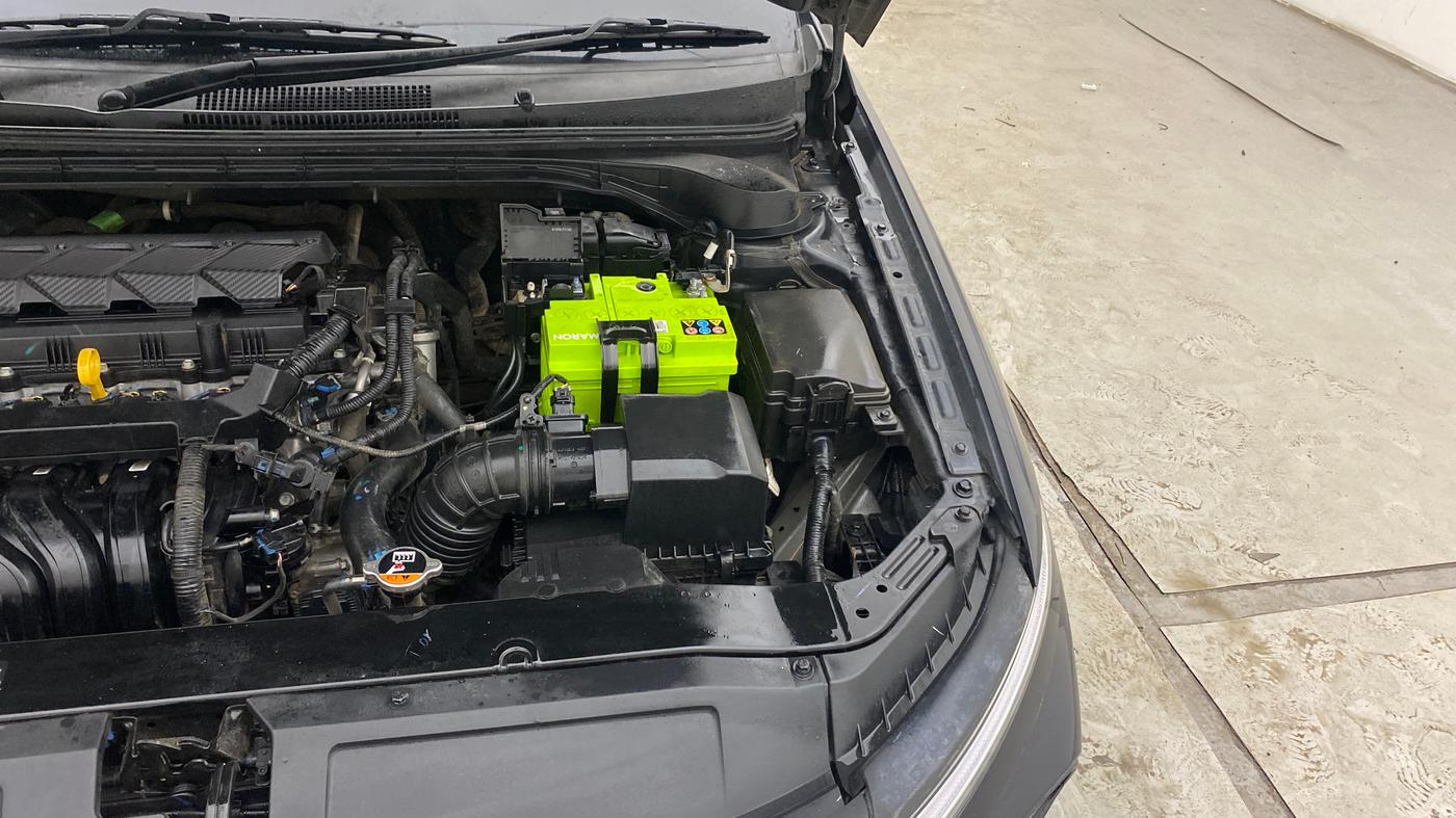 2023 Hyundai Verna  SX (O) 1.5 VTVT IVT, Petrol, Automatic, 1,15,800 km, Engine View - Left
