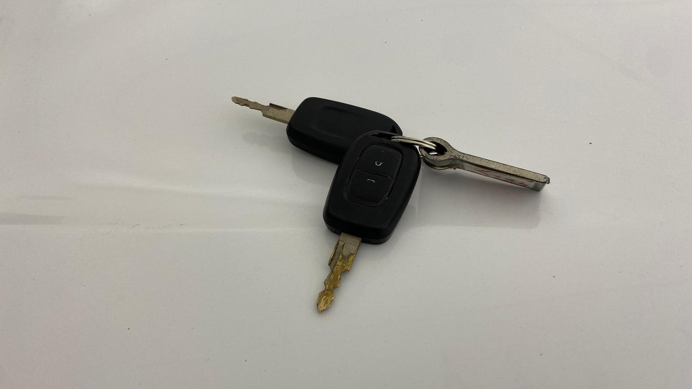 2018 Renault Kwid RXT 1.0 AMT (O), Petrol, Automatic, 76,487 km, Key Close Up