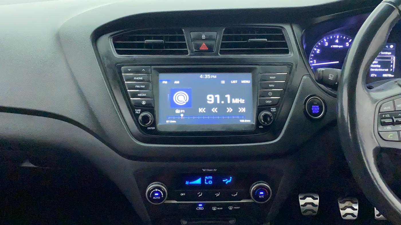 2017 Hyundai i20 Active 1.2 SX, Petrol, Manual, 88,078 km, Air Conditioner